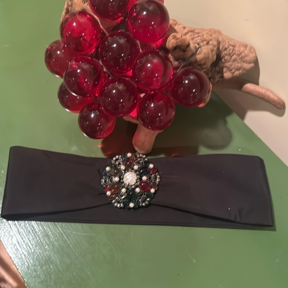 Juliana belt buckle. Vintage Black belt with the stunning buckle. It is metal